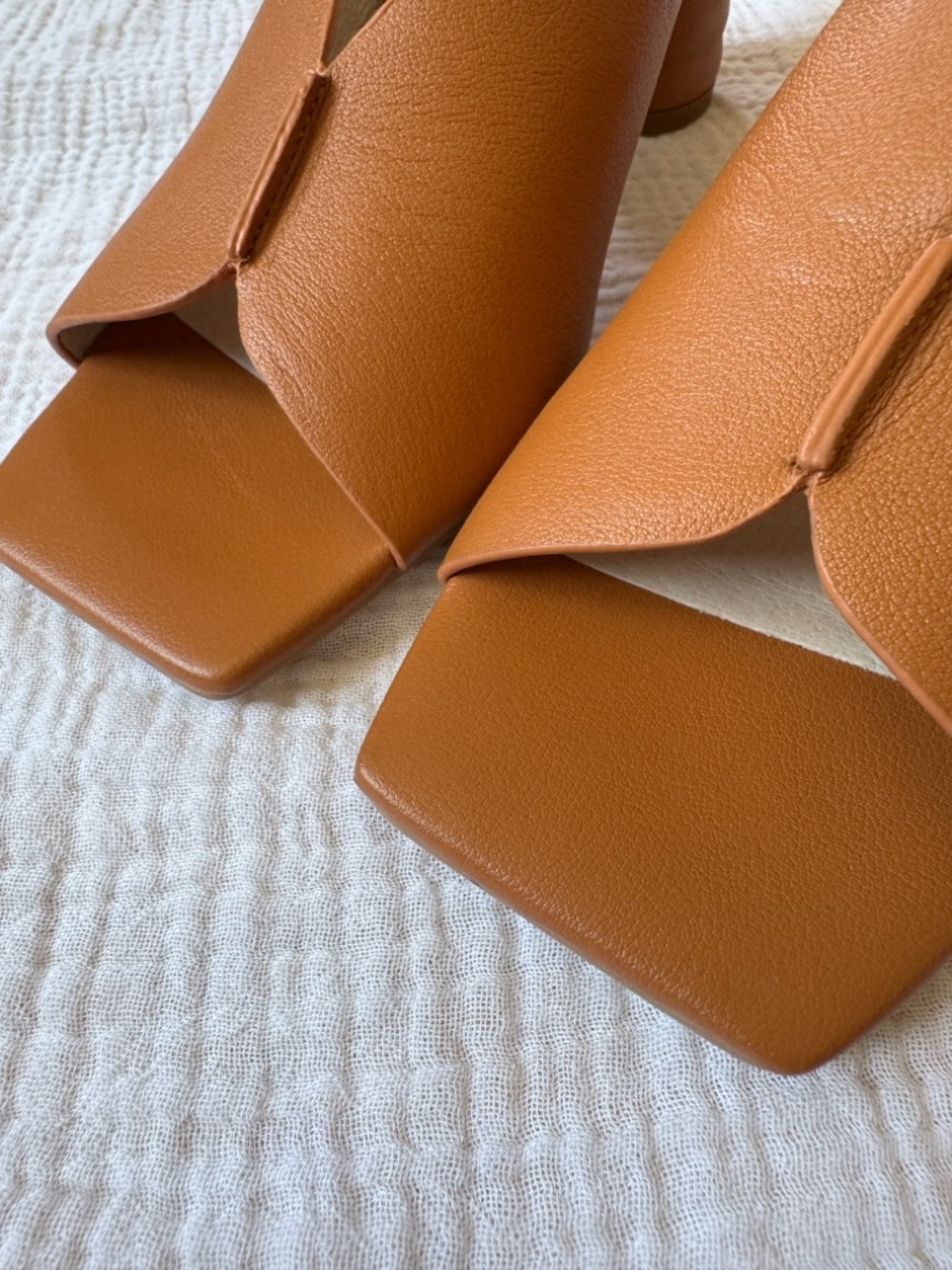 INTENTIONALLY BLANK Cognac Brown Leather Block Heel Mules - Picture 10 of 11